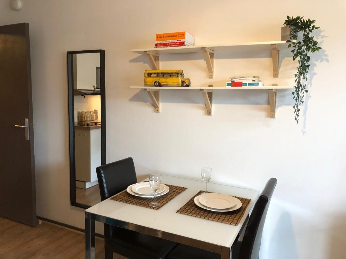 Studio Avec Balcon & Parking Gratuit - Tours Gare Екстер'єр фото