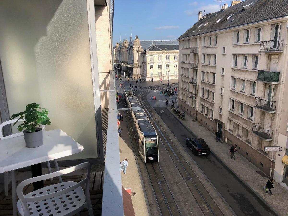 Studio Avec Balcon & Parking Gratuit - Tours Gare Екстер'єр фото